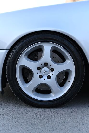 мерс майбак: Mercedes-Benz E-Class: 2001 г., 4.3 л, Автомат, Бензин, Седан