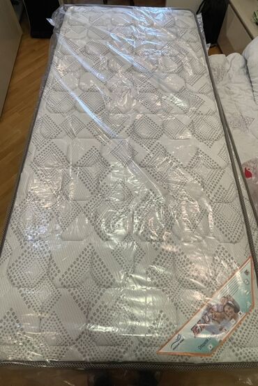Fiqurlar: Böyüklər üçün Döşək