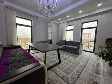 Продажа квартир: 3 комнаты, 127 м², Элитка, 3 этаж — 8