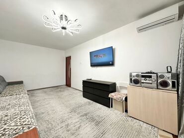 2комнатную квартиру: 2 комнаты, 55 м², Индивидуалка, 5 этаж, Дизайнерский ремонт
