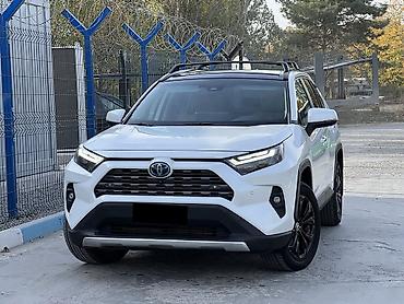 машина красовер: Toyota RAV4: 2023 г., Гибрид, Кроссовер — 3