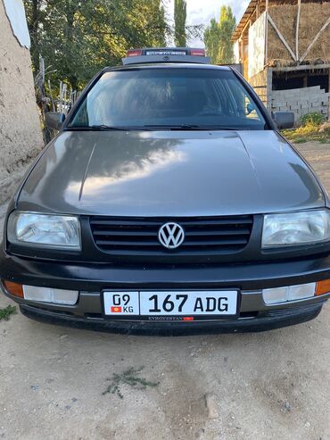 пассат вента: Volkswagen Passat: 2 л | 1992 г. | Седан