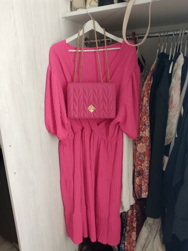 Dəstlər, kostyumlar: Ziyafət donu, Midi, Defacto, 6XL (EU 52)