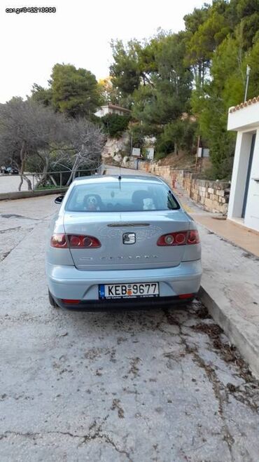 Seat: Seat Cordoba: 1.2 l. | 2007 έ. 99800 km. Λιμουζίνα — 2
