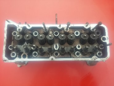 Auto delovi: Glava motora Lada 2105,2107 Riva motor 1300 cm3 broj 3. Skinuto sa — 3