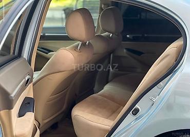 Honda: Honda Civic Hybrid sedan - Kuzov: 4 qapılı sedan, açıq mavi rəng - — 11