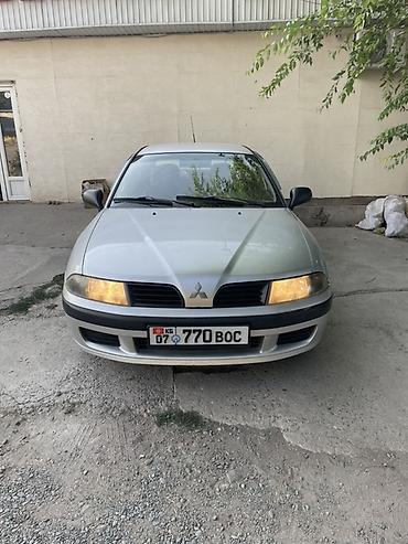 авто салон: Mitsubishi Carisma: 2002 г., 1.6 л, Механика, Бензин, Хэтчбэк — 1