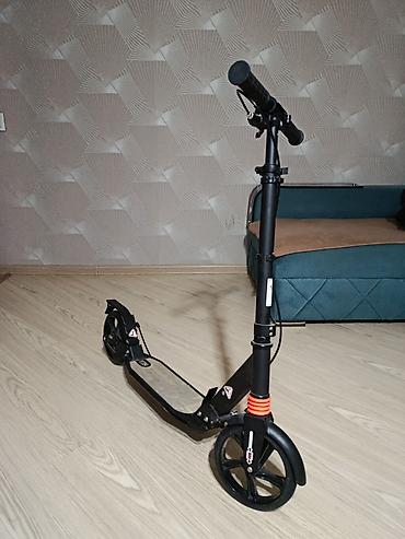 Samokatlar: Şəhər üçün scooter – böyük təkərli, yığma model - Rəng: qara - — 1