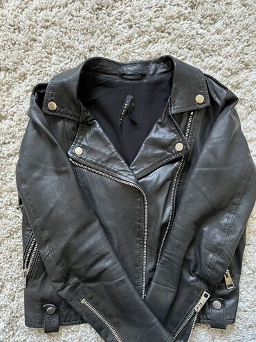 черный mitsubishi: Кожаная куртка, S (EU 36)