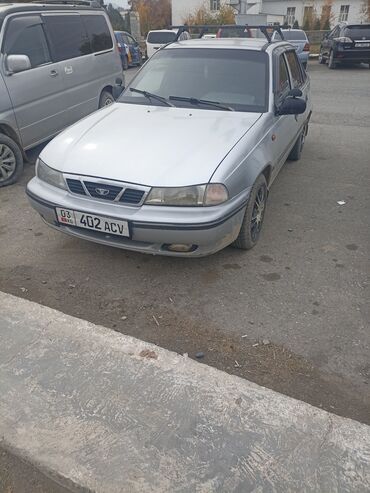 Daewoo: Daewoo Nexia: 2004 г., 1.5 л, Механика, Бензин, Седан