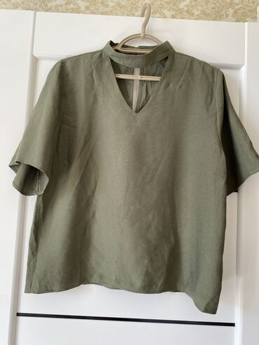 Futbolka və maykalar: Koftanın ölçülər 38-M. L-40 Bədənlərə uyğundu. Materalı əla təzə — 14