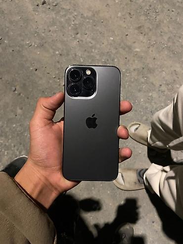 Мобильные телефоны: IPhone 13 Pro, Б/у, 256 ГБ, Black Titanium, Чехол, 91 % — 1