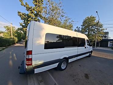 объёмные буквы: Пассажирский микроавтобус Mercedes‑Benz Sprinter (высокая крыша — 4