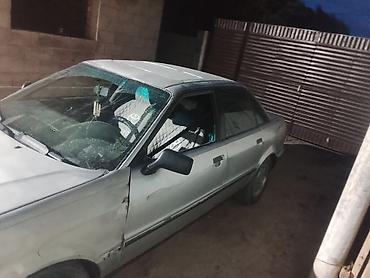 Продажа авто: Audi 80: 1992 г., Седан — 3