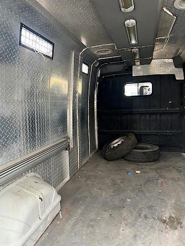 batinka hərbi: Fiat Ducato: 2.3 l | 2012 il 180000 km Van body type — 7