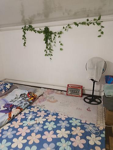 квартира на двоих: 40 м², С мебелью частично — 3