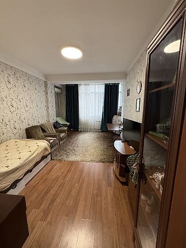 Продажа квартир: 1 комната, 45 м², Элитка, 2 этаж — 4