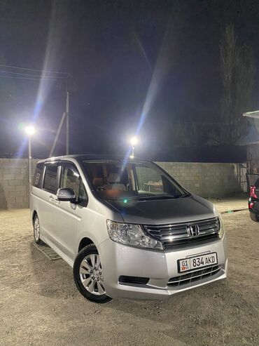 авто элек: Honda Stepwgn: 2010 г., 2 л, Автоматтык, Бензин, Вэн/Минивэн
