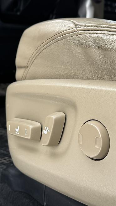 Toyota: Toyota 4Runner: 2015 г., 4 л, Автомат, Бензин, Внедорожник — 11