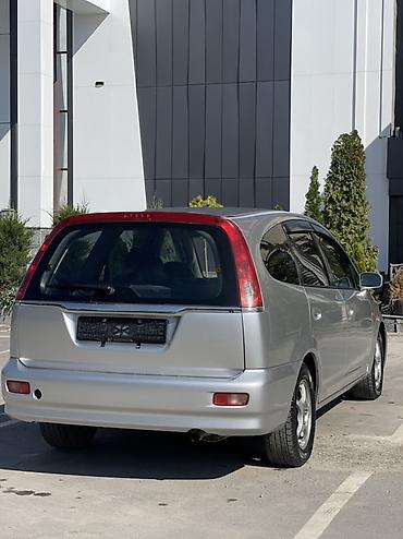 водный мото: Honda Stream: 2000 г., 1.7 л, Автомат, Бензин, Минивэн — 4