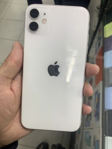 Apple iPhone: IPhone 11, Б/у, 64 ГБ, 85 %