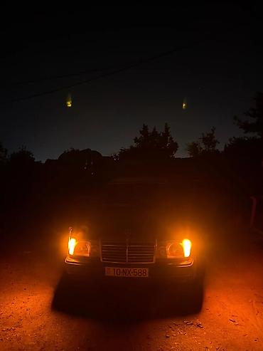 sukanlar: Mercedes-Benz W124: 2 l | 1990 il Sedan — 7