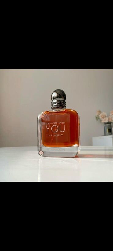 Ətriyyat: Keyfiyyətli ətir axtaranlar üçün düzgün seçim. Delüks keyfiyyət, xoş — 7