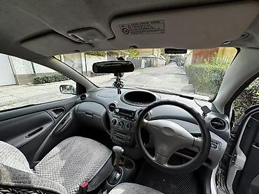 fit shuttle: Toyota Vitz: 2001 г., 1 л, Автомат, Бензин, Хэтчбэк — 5