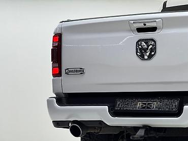 Dodge: Dodge Ram 1500: 2021 г., 5.7 л, Автомат, Бензин, Пикап — 8