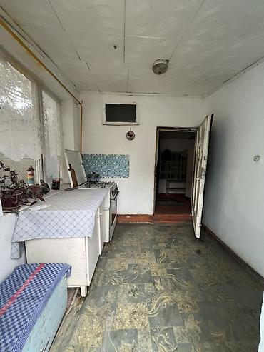 Үйлөрдү сатуу: 2 бөлмө, 45 м², 4 соток, Сокулук, Риелтор — 4