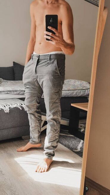 Pantalone: CHINO SLIM karirane muške pantalone 

House brand — 3