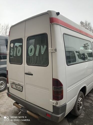 мерседес 210 2 2: Легкий грузовик, Mercedes-Benz