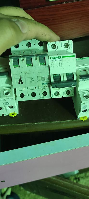 elektron sahat: Schneider Electric Elektrik avtomat, 3 faza — 5