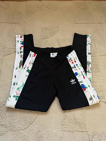 trenerke adidas iz novog pazara kupujem prodajem: Original Adidas komplet. Velicina S, dosta se razvlaci moze i za M — 2