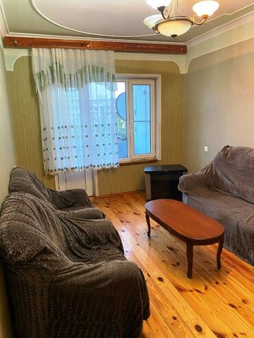 Köhnə tikili: Bakı, 3 otaqlı, Köhnə tikili, m. Nizami, 82 kv. m — 1