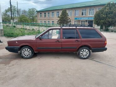 тесла автомобиль: Volkswagen Passat: 1985 г., 1.8 л, Механика, Бензин, Универсал