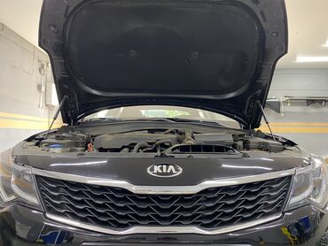 самое бартавой: Решетка радиатора Kia 2018 г., Б/у, Оригинал