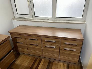 Ofis dəst mebeli: Ofis Mebel Dəsti - TƏCİLİ SATILIR Daxildir: - Rəhbər masası (1 ədəd) — 7