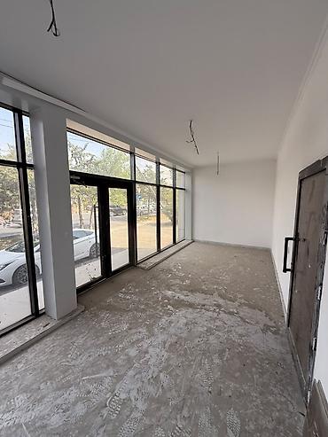 Коммерческая недвижимость: Сдаю ангар 720 м², Первая линия, С отдельным санузлом, С парковкой, Долгосрочно, Агентство недвижимости — 10