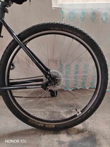 İdman velosipedləri: İşlənmiş Dağ velosipedi 28", sürətlərin sayı: 1, Pulsuz çatdırılma — 9