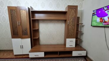 тумбу с телевизором: Зал үчүн гарнитур, ТВ үчүн тумба, ДСП, Өзү алып кетүү