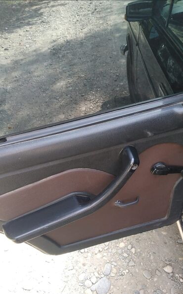 VAZ (LADA): VAZ (LADA) : 1.7 l | Sedan — 6