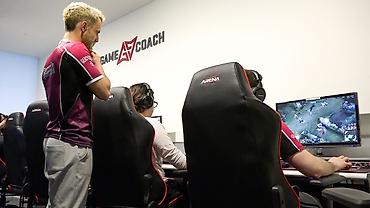 Digər oyuncaqlar: 🎮 PEŞƏKAR OYUN MƏŞQÇİSİ (COACH) – OYUNUNUZU NÖVBƏTİ SƏVİYYƏYƏ DAŞIYIN! — 1