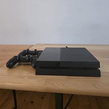 android navigacija garmin: Sony PlayStation 4 (PS4) konzola – originalni “fat” model, crna boja — 1