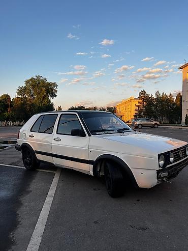 Volkswagen: Volkswagen Golf: 1991 г., 1.8 л — 4
