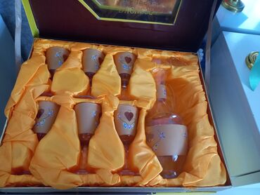 Qrafinlər və səhənglər: Rəng - Qızılı — 10