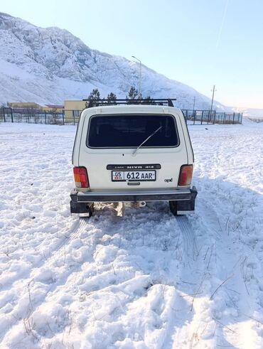 ВАЗ (ЛАДА): ВАЗ (ЛАДА) 4x4 Нива: 1998 г., Внедорожник — 1