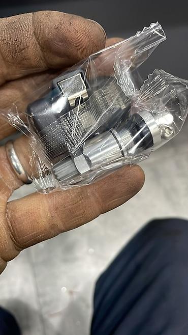 mopet elektrik: TPMS (Təkərlərin Təzyiqinə Nəzarət Sistemi) sensorlarının — 4
