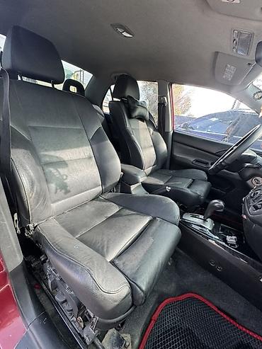 lancer 9: Mitsubishi Lancer: 2004 г., Механика, Бензин, Седан — 6