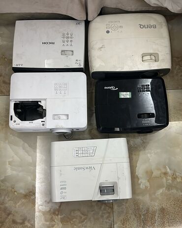 Lampalar: Projektor lampaları və AV receiver Təsvir: - Şəkillərdə müxtəlif — 10